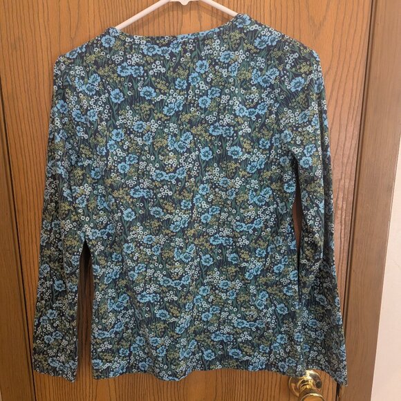 Talbots Crewneck Long Sleeve Lightweight Soft Floral Fields Tee Blue-Small - Picture 3 of 3